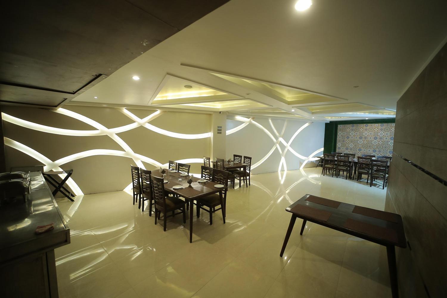 The Fortunaa Avenue By Mm Hotels Gwalior Exterior photo